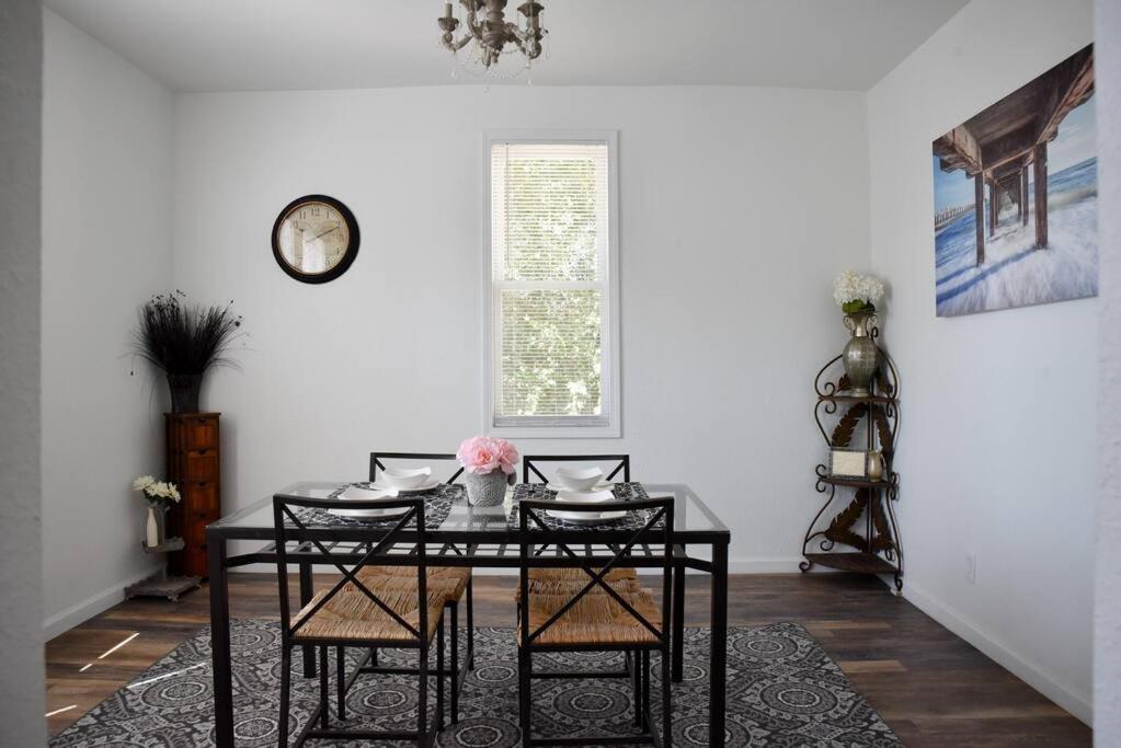Stunning Big Near Downtown North Shore & Casa de férias Pittsburgh